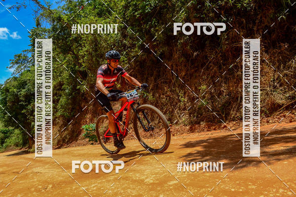 Buy your photos of the eventOURO BIKER on Fotop