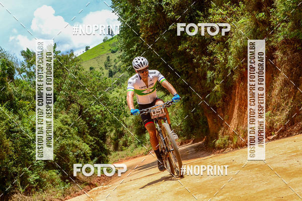 Buy your photos of the eventOURO BIKER on Fotop