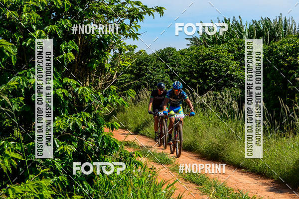 Buy your photos of the eventOURO BIKER on Fotop