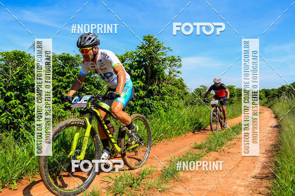 Buy your photos of the eventOURO BIKER on Fotop