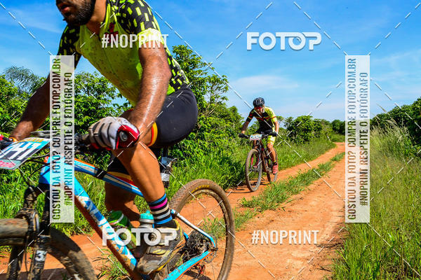 Buy your photos of the eventOURO BIKER on Fotop