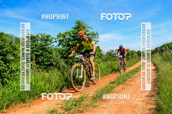 Buy your photos of the eventOURO BIKER on Fotop