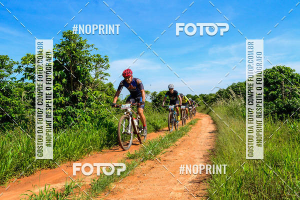 Buy your photos of the eventOURO BIKER on Fotop