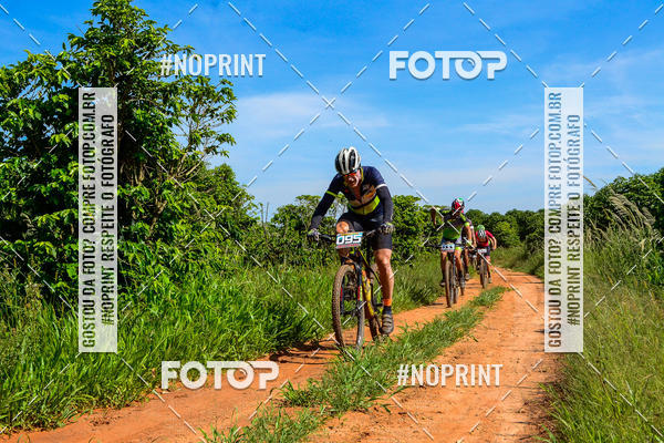 Buy your photos of the eventOURO BIKER on Fotop