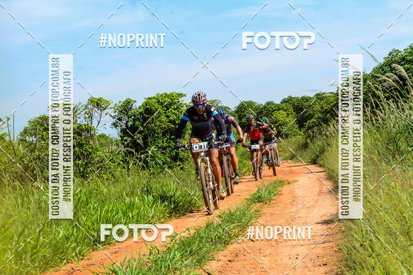 Buy your photos of the eventOURO BIKER on Fotop