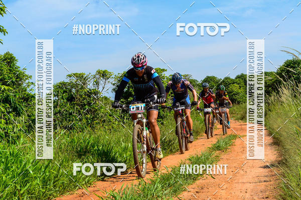 Buy your photos of the eventOURO BIKER on Fotop