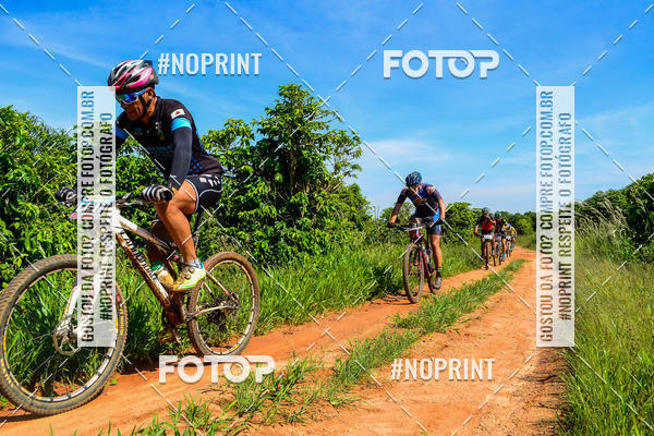 Buy your photos of the eventOURO BIKER on Fotop