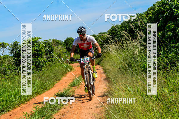 Buy your photos of the eventOURO BIKER on Fotop