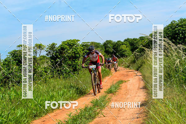 Buy your photos of the eventOURO BIKER on Fotop