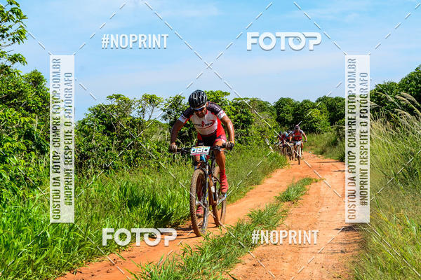 Buy your photos of the eventOURO BIKER on Fotop