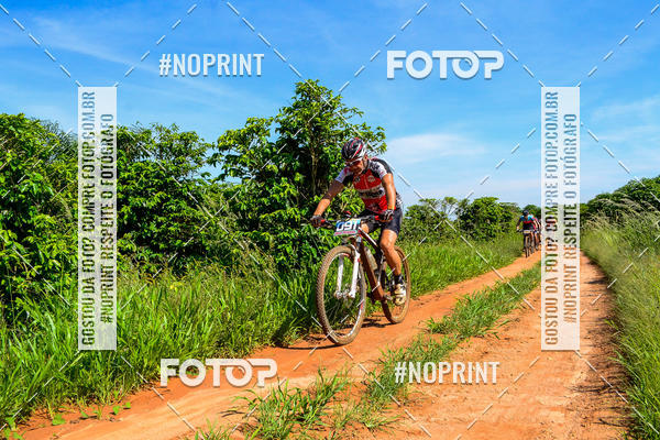 Buy your photos of the eventOURO BIKER on Fotop
