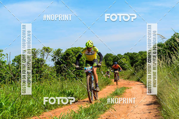 Buy your photos of the eventOURO BIKER on Fotop
