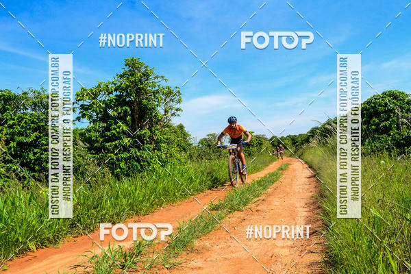 Buy your photos of the eventOURO BIKER on Fotop
