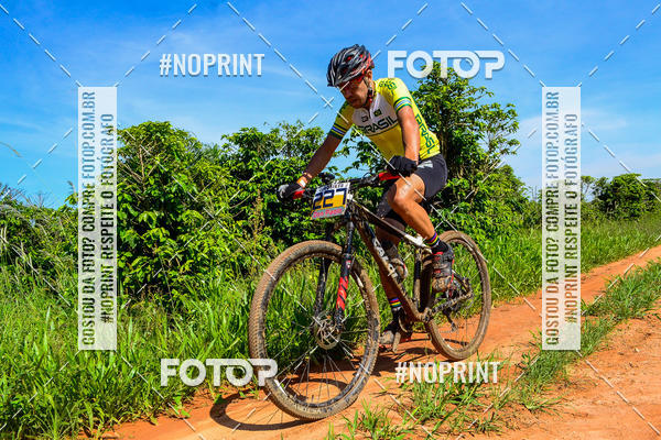 Buy your photos of the eventOURO BIKER on Fotop