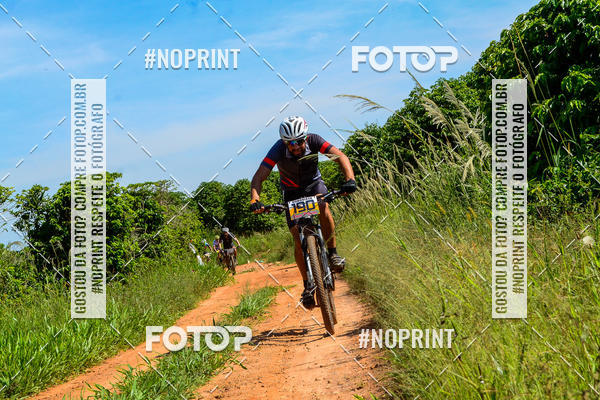 Buy your photos of the eventOURO BIKER on Fotop