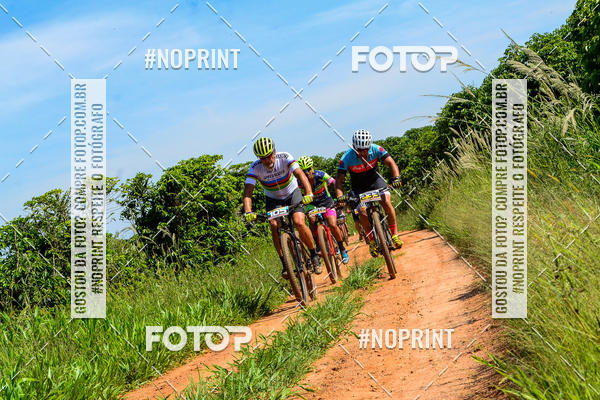 Buy your photos of the eventOURO BIKER on Fotop