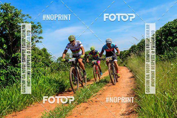 Buy your photos of the eventOURO BIKER on Fotop