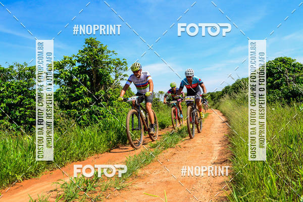 Buy your photos of the eventOURO BIKER on Fotop
