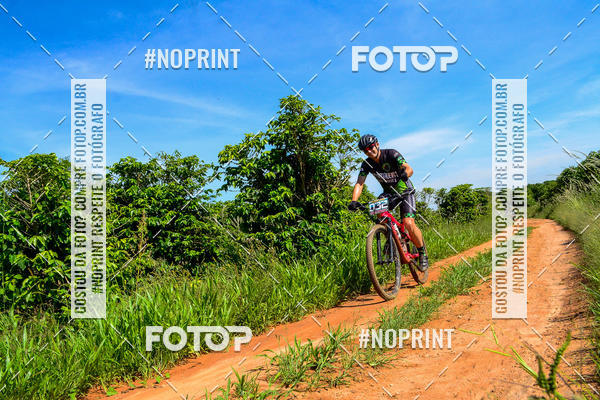 Buy your photos of the eventOURO BIKER on Fotop
