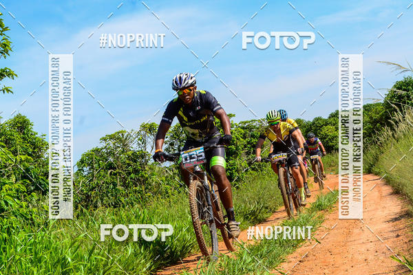 Buy your photos of the eventOURO BIKER on Fotop
