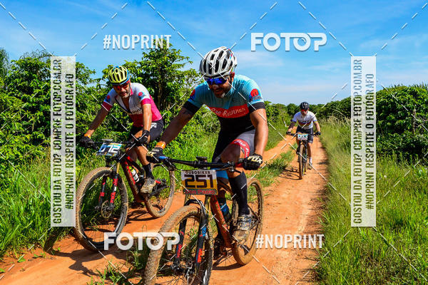 Buy your photos of the eventOURO BIKER on Fotop