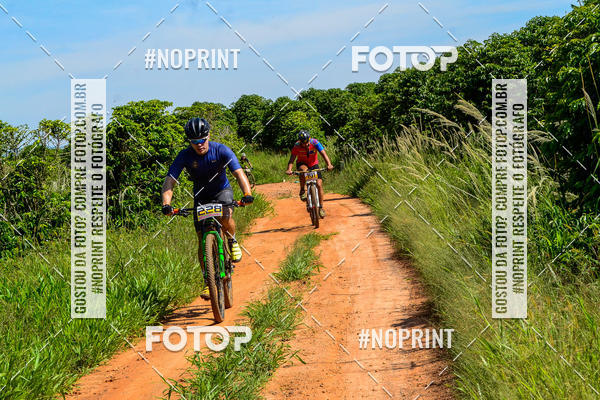 Buy your photos of the eventOURO BIKER on Fotop