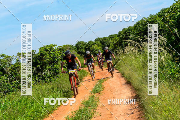 Buy your photos of the eventOURO BIKER on Fotop