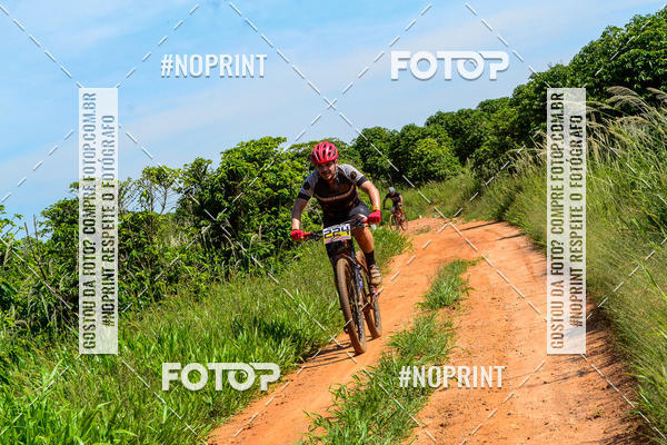 Buy your photos of the eventOURO BIKER on Fotop