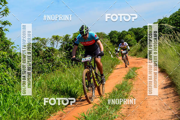 Buy your photos of the eventOURO BIKER on Fotop