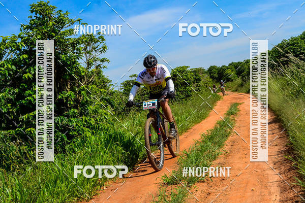 Buy your photos of the eventOURO BIKER on Fotop