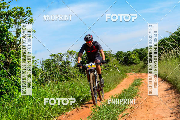 Buy your photos of the eventOURO BIKER on Fotop