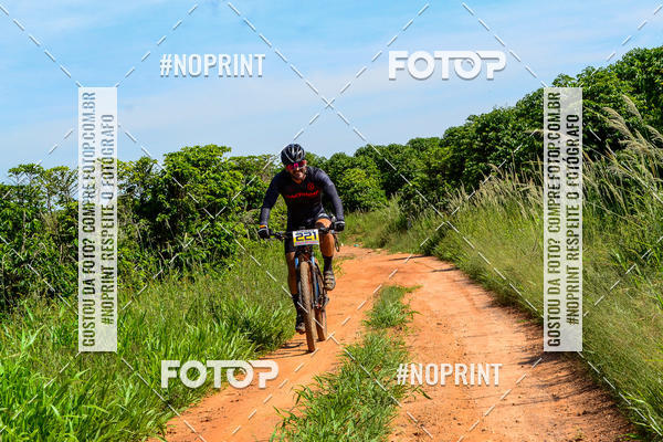 Buy your photos of the eventOURO BIKER on Fotop