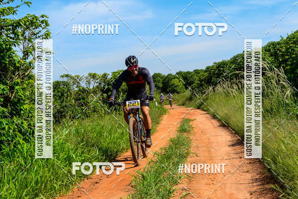 Buy your photos of the eventOURO BIKER on Fotop