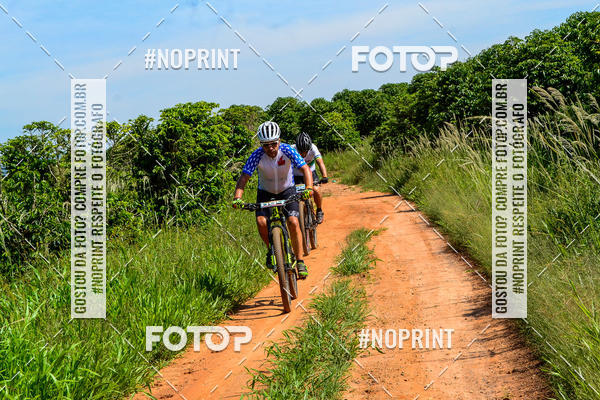 Buy your photos of the eventOURO BIKER on Fotop