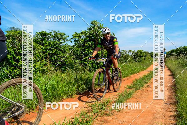 Buy your photos of the eventOURO BIKER on Fotop
