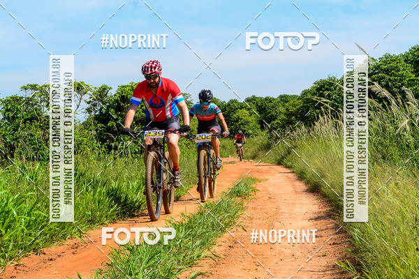 Buy your photos of the eventOURO BIKER on Fotop