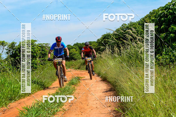 Buy your photos of the eventOURO BIKER on Fotop