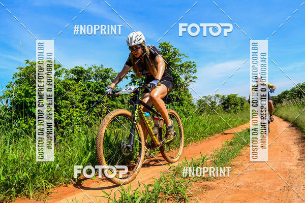 Buy your photos of the eventOURO BIKER on Fotop