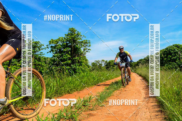 Buy your photos of the eventOURO BIKER on Fotop