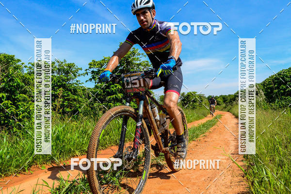 Buy your photos of the eventOURO BIKER on Fotop