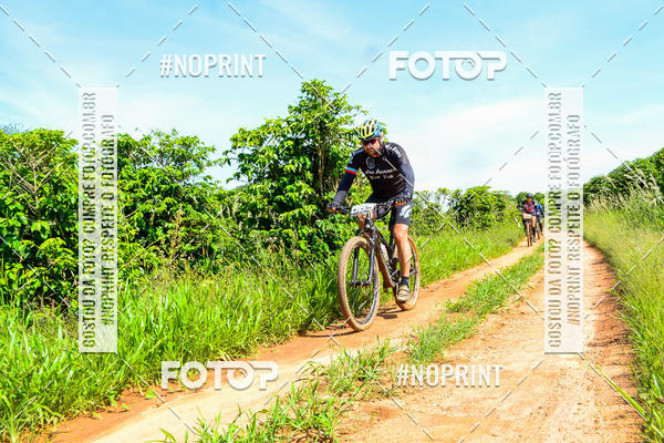 Buy your photos of the eventOURO BIKER on Fotop