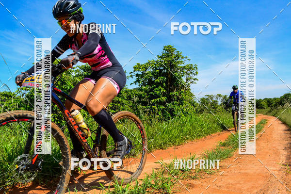 Buy your photos of the eventOURO BIKER on Fotop