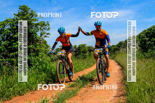 Buy your photos of the eventOURO BIKER on Fotop