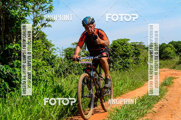 Buy your photos of the eventOURO BIKER on Fotop