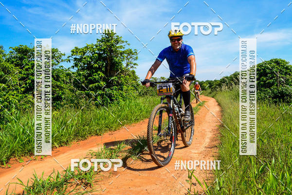 Buy your photos of the eventOURO BIKER on Fotop