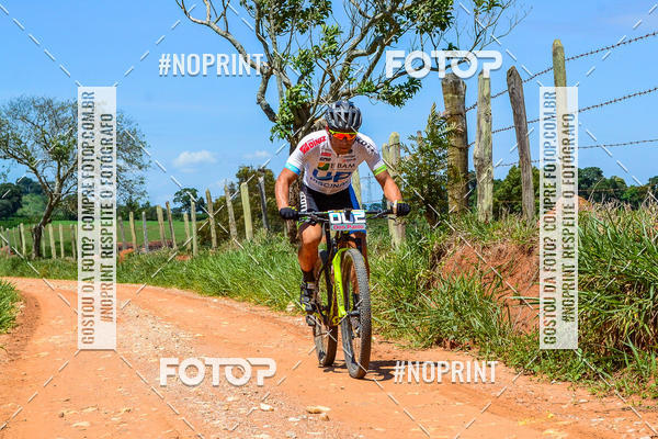 Buy your photos of the eventOURO BIKER on Fotop