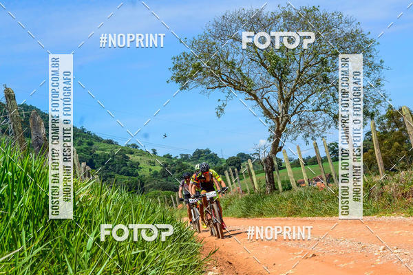 Buy your photos of the eventOURO BIKER on Fotop