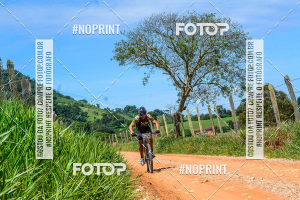 Buy your photos of the eventOURO BIKER on Fotop