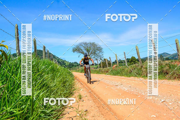 Buy your photos of the eventOURO BIKER on Fotop
