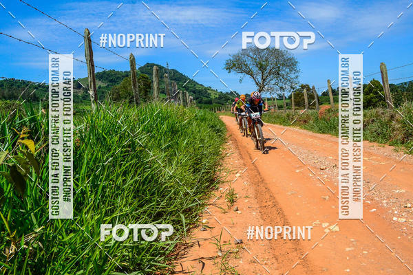 Buy your photos of the eventOURO BIKER on Fotop